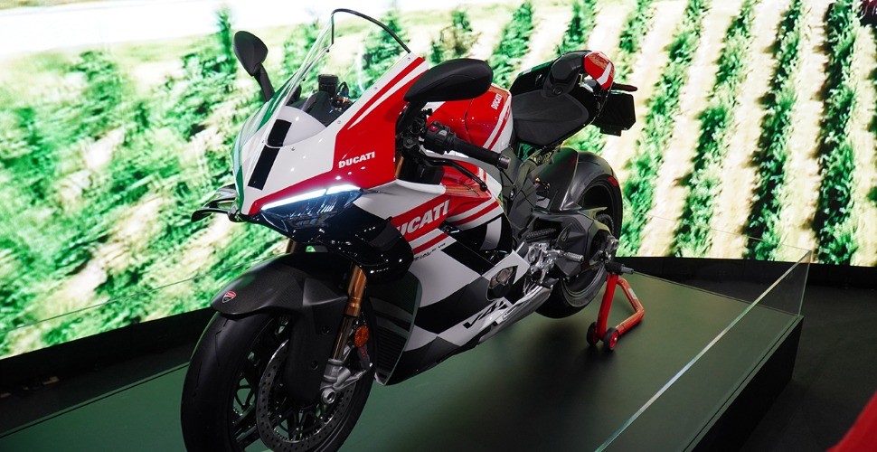 Panigale V4 Tricolore